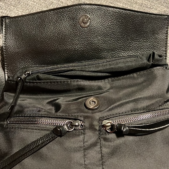 NWOT BOTKIER NEW YORK Trigger Backpack - Picture 6 of 10